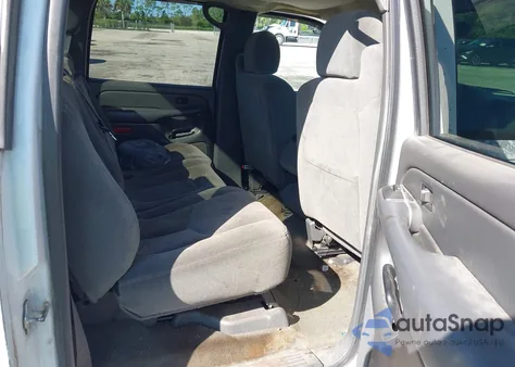 2004 Chevrolet Silverado 1500 Ls из США, поврежденный, VIN 2GCEC13T241402685